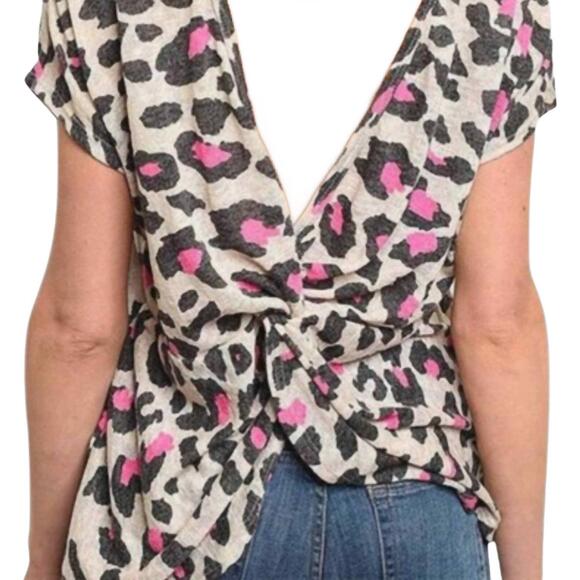 NEW SWEET CLAIRE leopard twist back blouse in hot pink - Picture 2 of 2